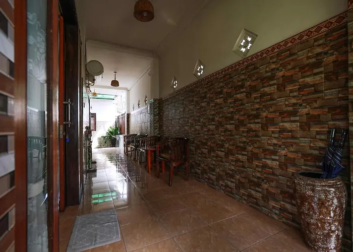 Ferienhaus The Kedungu House - 3 Bedroom With Private Pool, 7min To Canggu